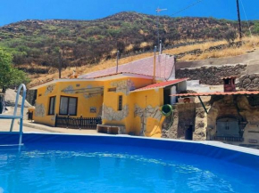 Exclusiva casa 3HAB piscina, BBQ, chillout, senderismo en Artenara